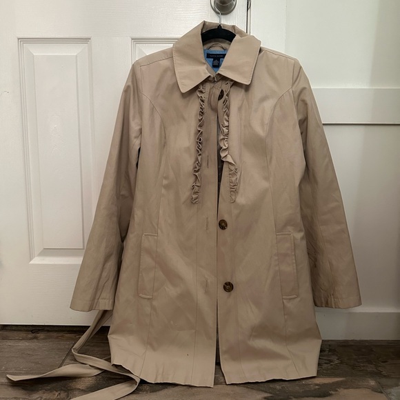 Tommy Hilfiger Jackets & Blazers - Tommy Hilfiger trench coat size medium tan
